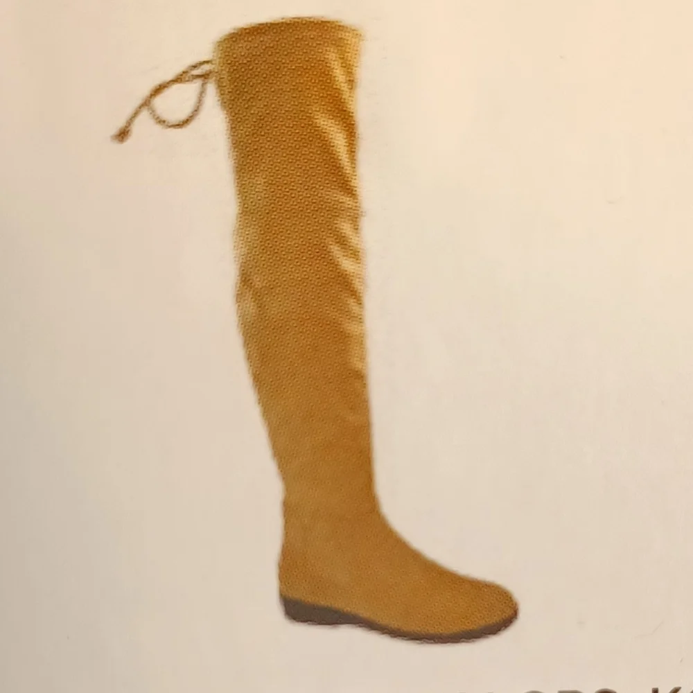 SO Womens thigh high boots, NIB, 7.5, Tan